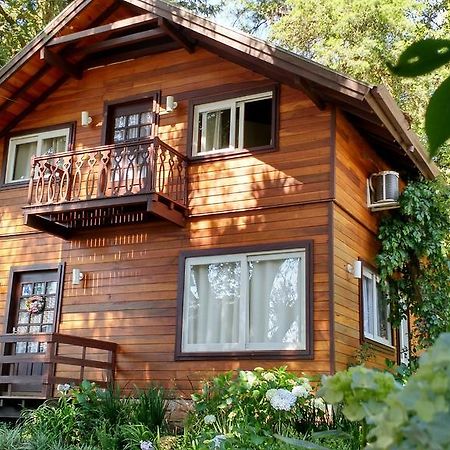 Sobrado Estilo Alemao Villa Канела Екстериор снимка