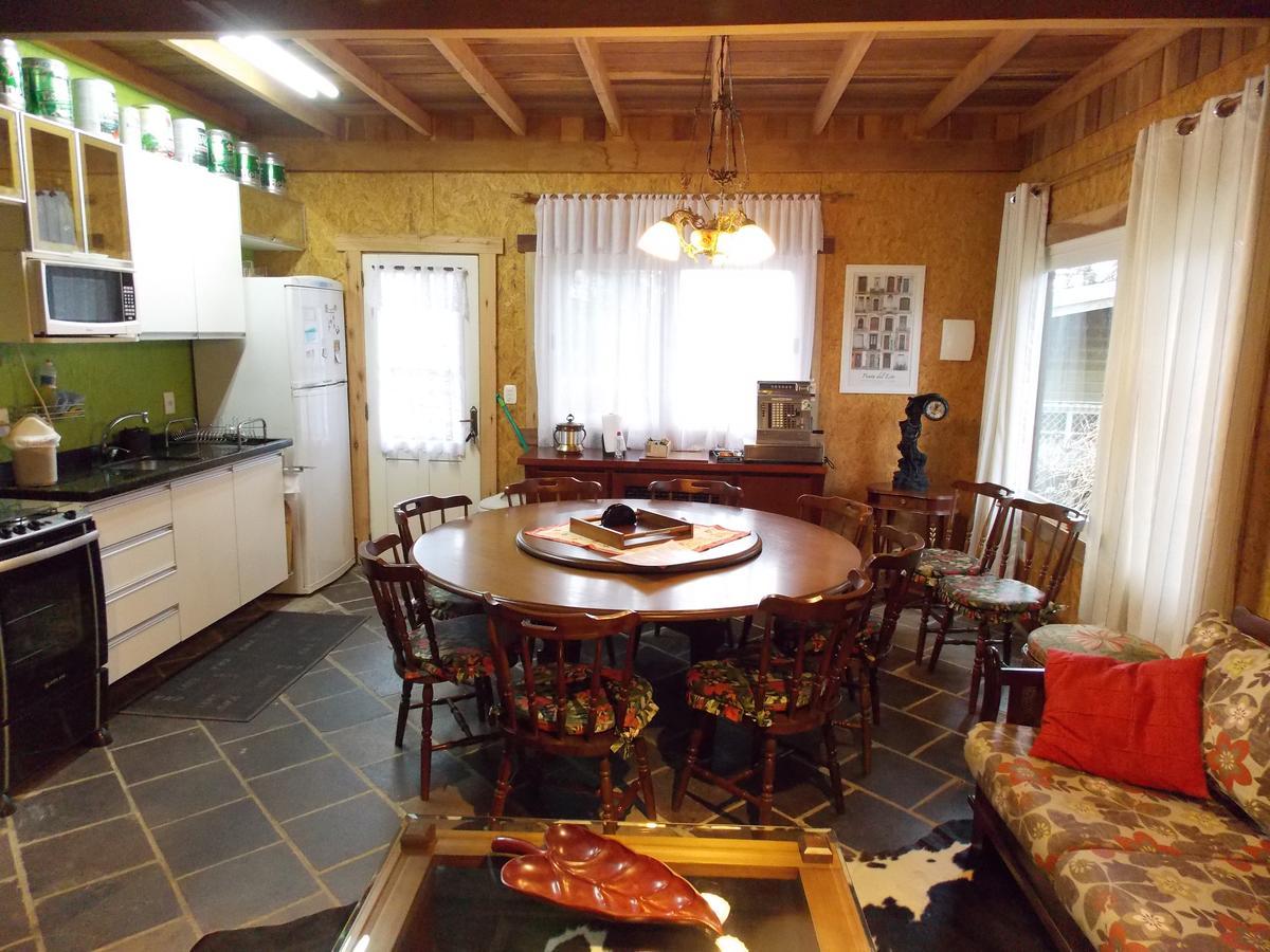 Sobrado Estilo Alemao Villa Канела Екстериор снимка